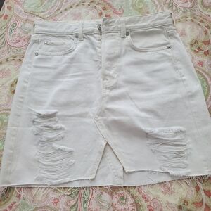 H&M White Distressed Mini Skirt